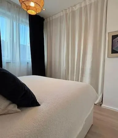 アパート Le Prevert Design *