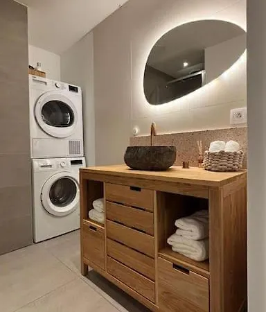 Le Prevert Design Apartment Mons